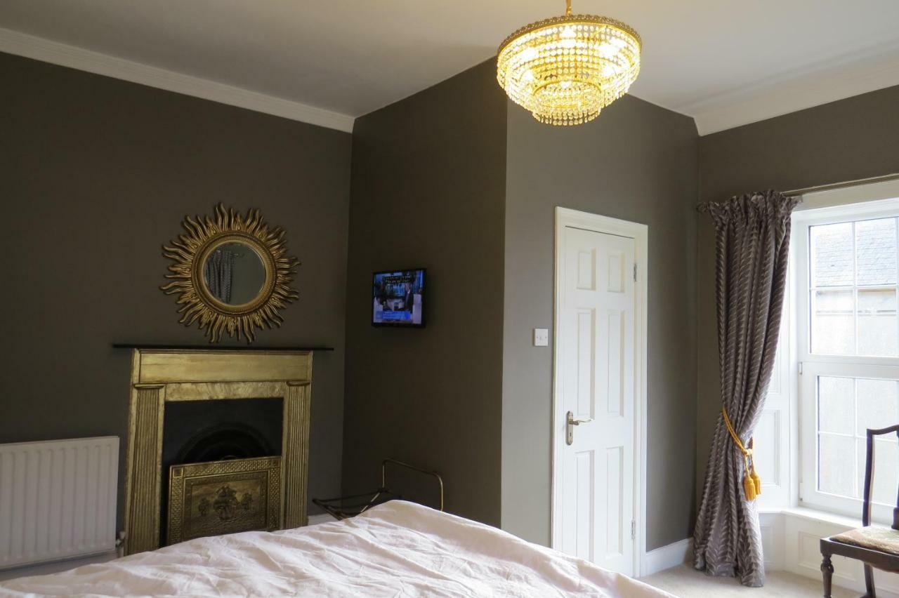 Devon View House Bed and Breakfast Youghal Exteriör bild