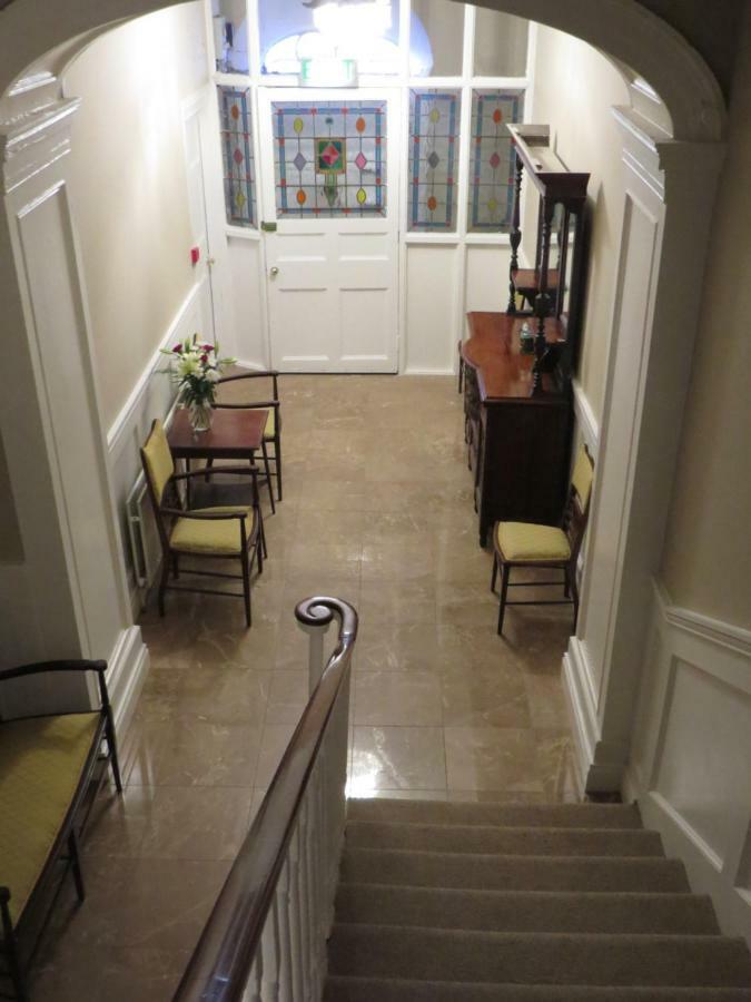 Devon View House Bed and Breakfast Youghal Exteriör bild