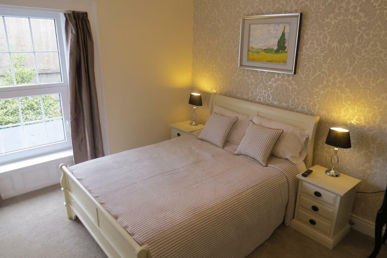 Devon View House Bed and Breakfast Youghal Exteriör bild